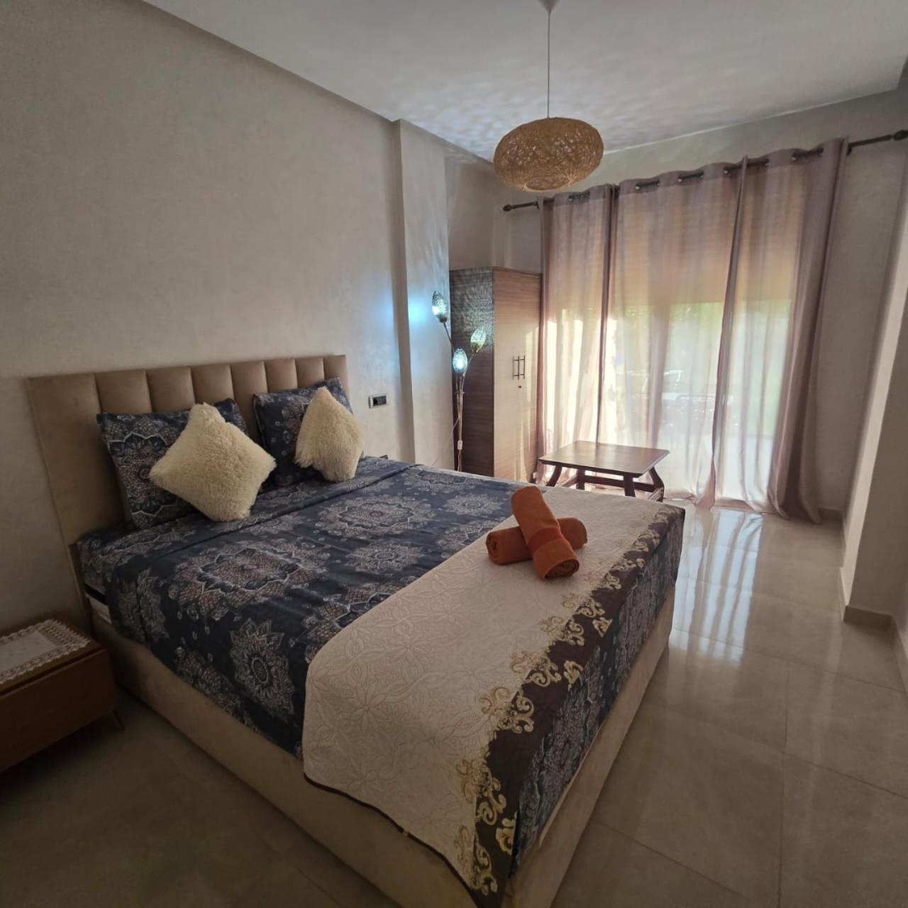 Cosy Flat 2 Bedrooms With Pool And Garden Appartamento *